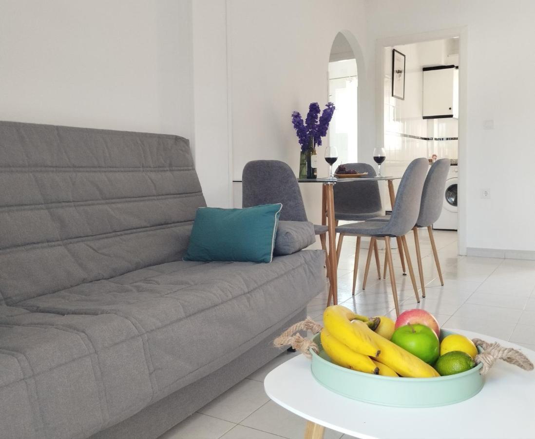 Torrevista Three Bedroom Apartment, Two Swimming Pools And Garage トレビエハ エクステリア 写真