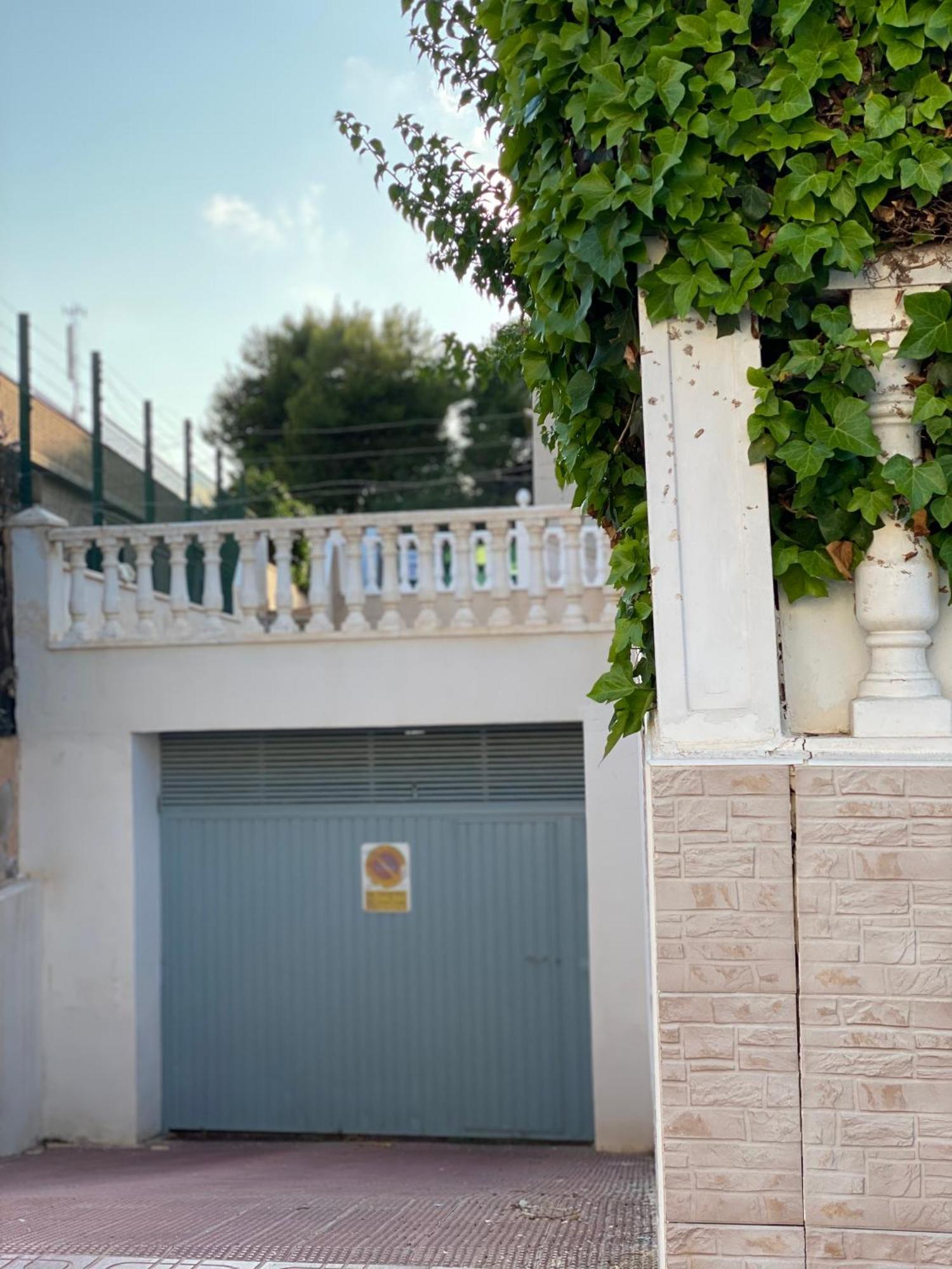 Torrevista Three Bedroom Apartment, Two Swimming Pools And Garage トレビエハ エクステリア 写真